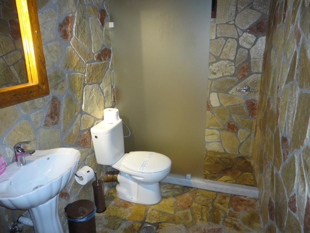 Faraggi Guesthouse Kalavryta Bilik gambar