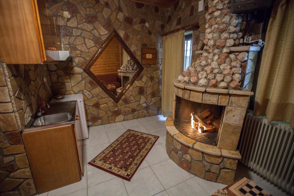 Faraggi Guesthouse Kalavryta Bilik gambar