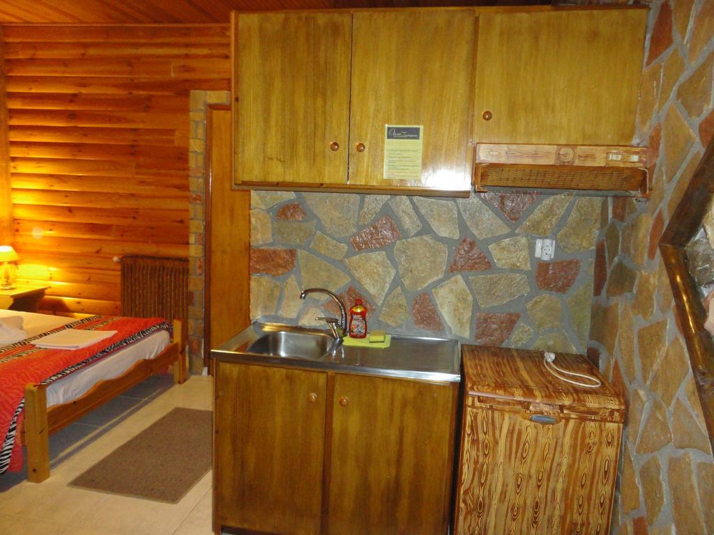 Faraggi Guesthouse Kalavryta Luaran gambar