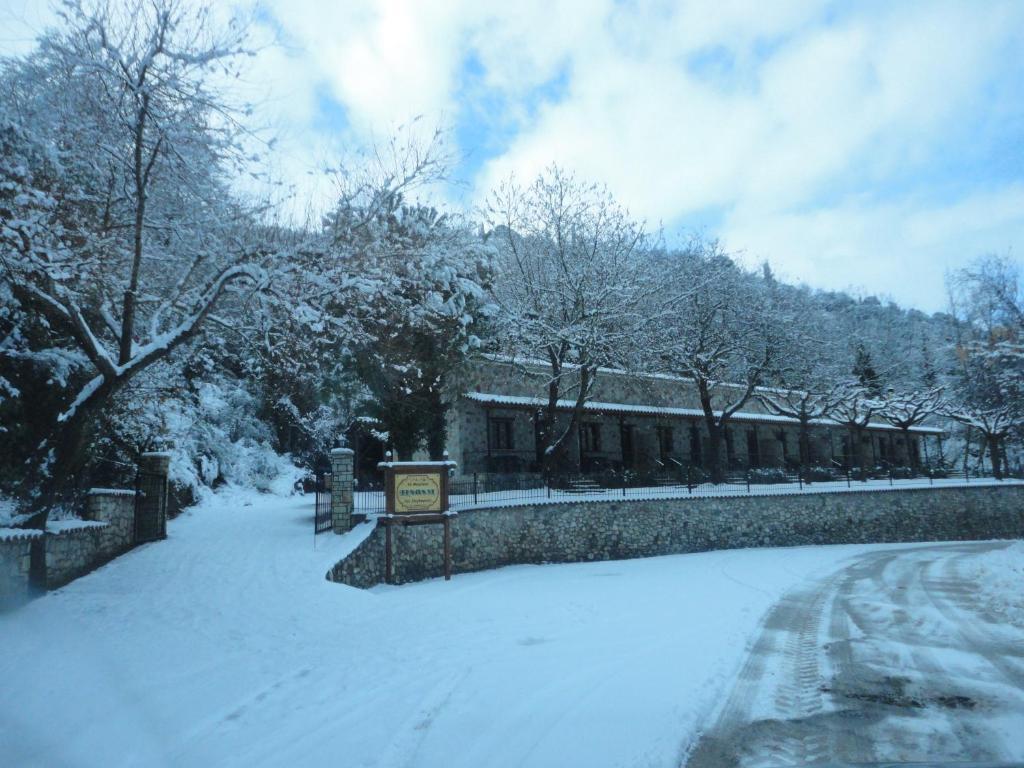 Faraggi Guesthouse Kalavryta Bilik gambar